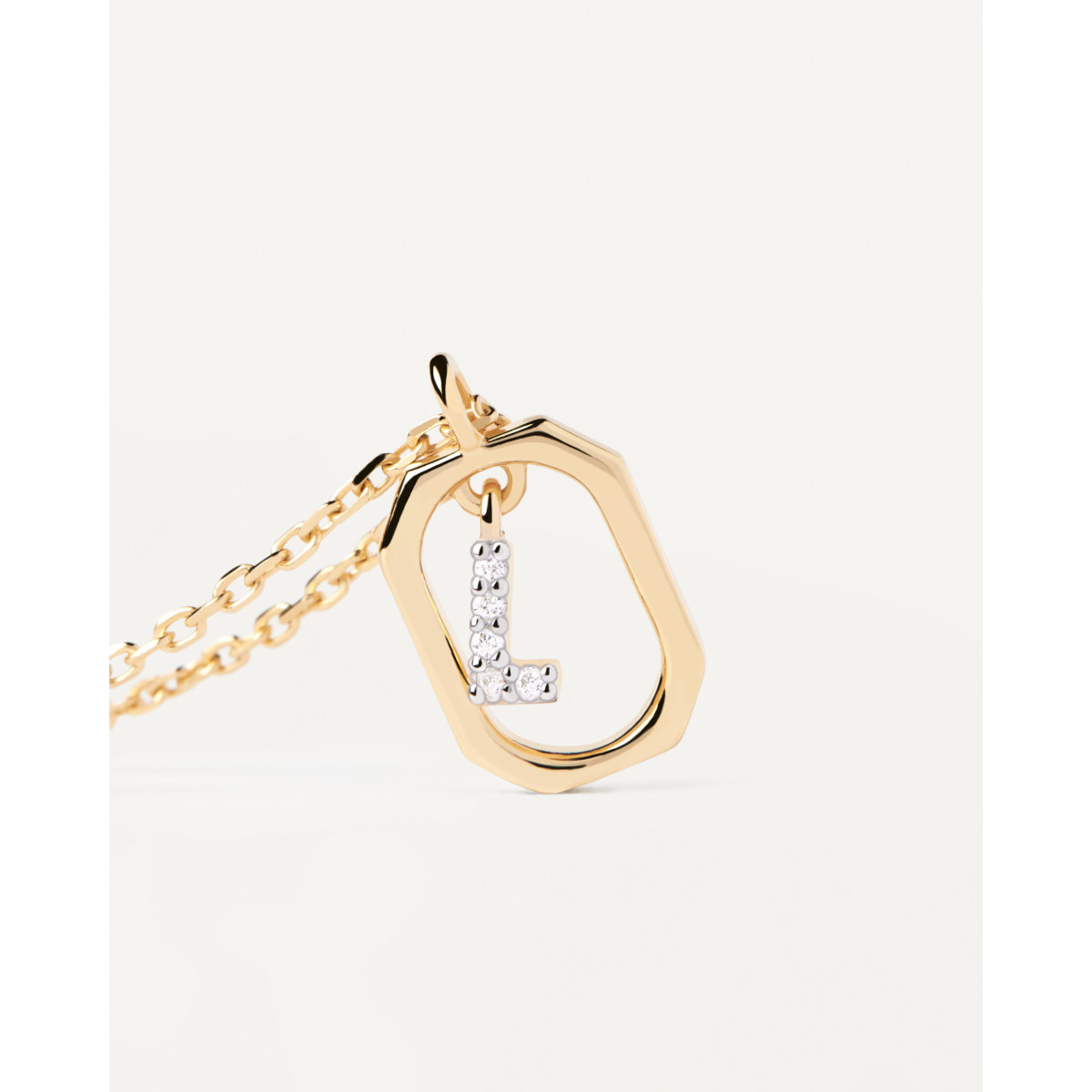 PdPaola Collar Mini Letra L