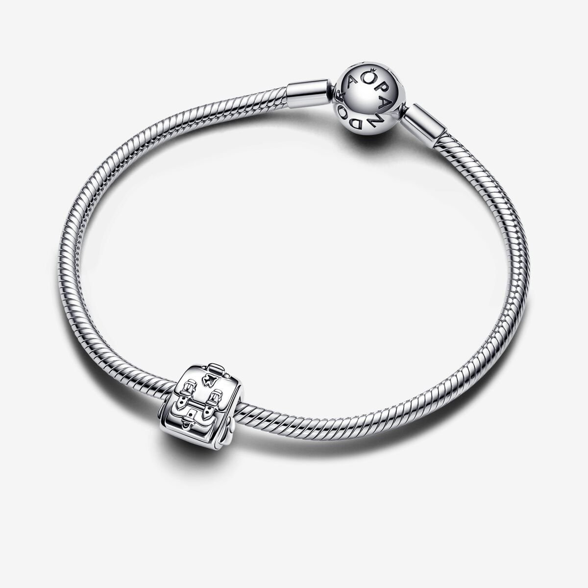 Charm Pandora Mochila Aventuras