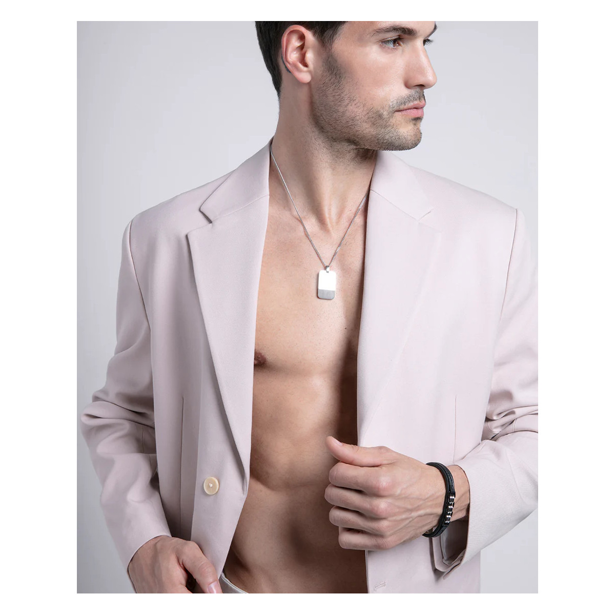 Collar de acero con colgante de placa de acero e Ip negro Viceroy