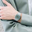 Reloj Iconic gris-verdoso CASIO