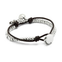 Pulsera bañadas en plata de ley con cuero y cristal de murano marfil UNO DE 50 - PUL2531MFLMTL0