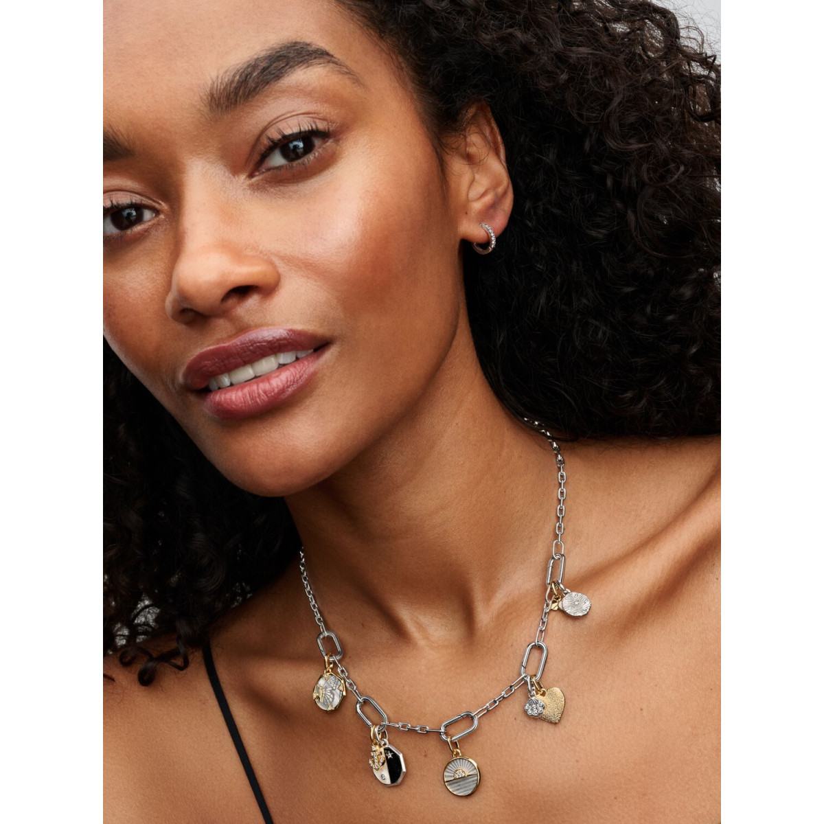 Charm MIni Colgante Concha Brillante PANDORA