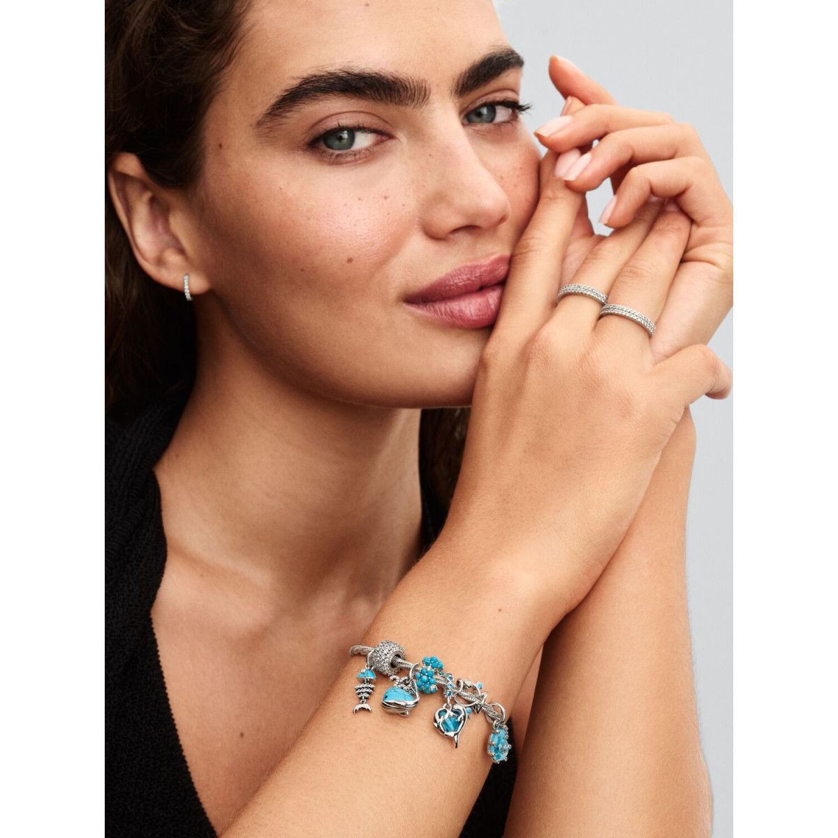 Charm Colgante Espina Pez Color Turquesa PANDORA