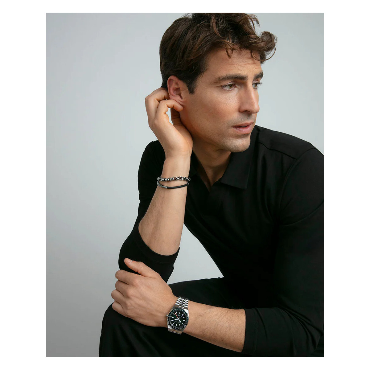 Pulsera de hombre de acero y silicona negra