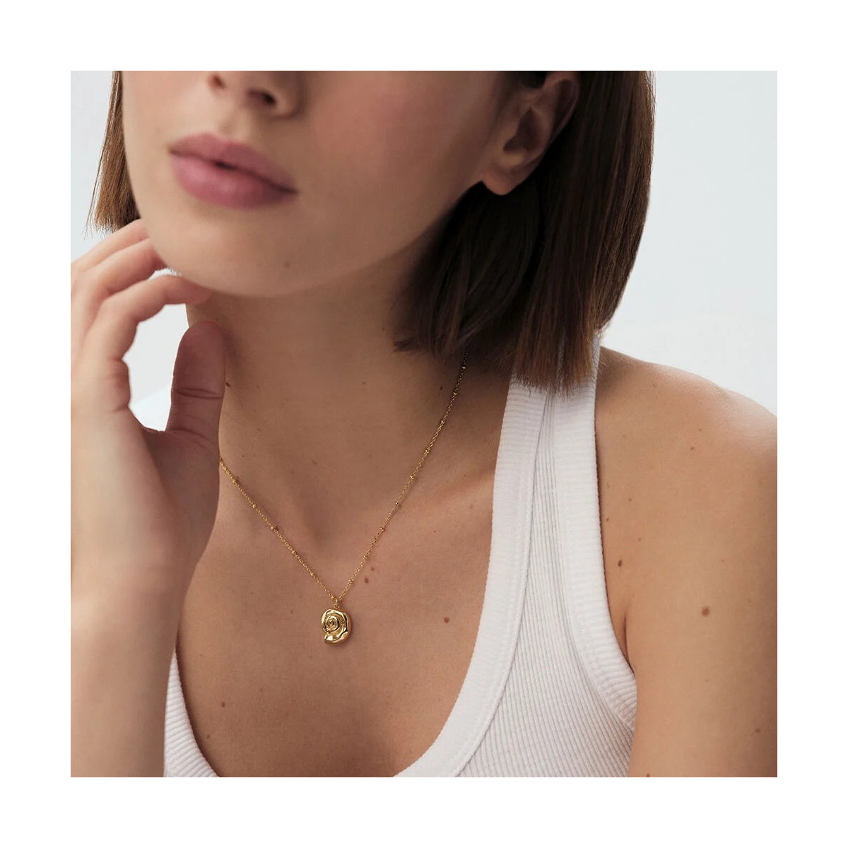 Collar corto TIARE