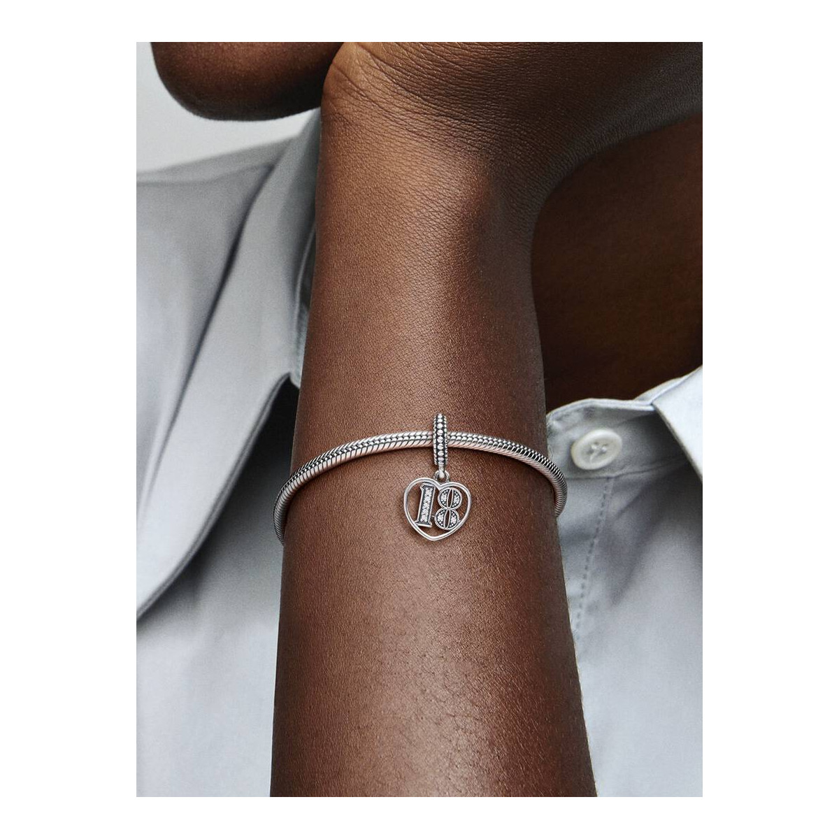 Pandora Charm 18