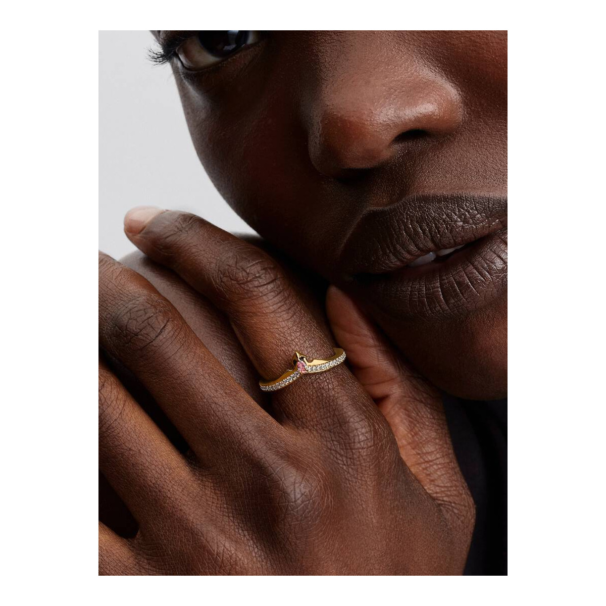 Anillo Tiara Princesa Aurora de DisneyPANDORA - 164334C01