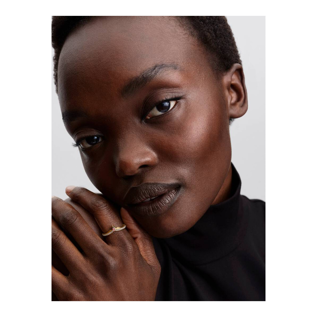 Anillo Tiara Princesa Aurora de DisneyPANDORA - 164334C01