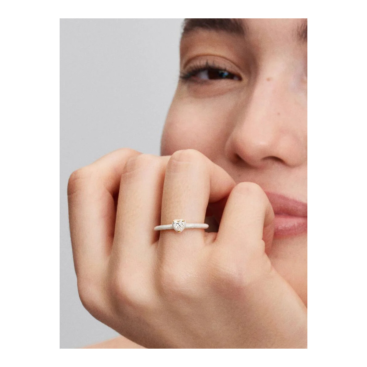 Anillo Corazón Chakra BlancoPANDORA - 163088C01