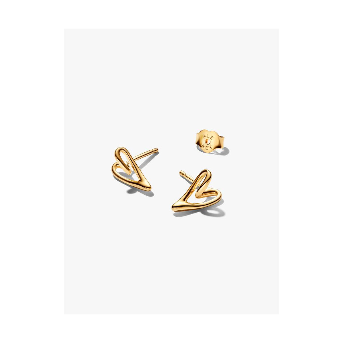 Pendientes de Botón Corazón Pequeño Forma OrgánicaPANDORA