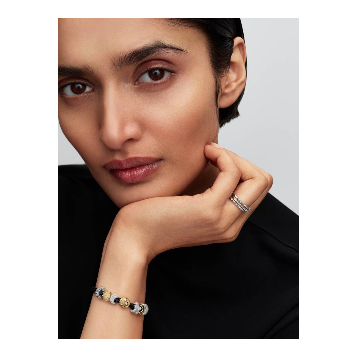 Pulsera Cordón Negro RadiantePANDORA - 564530C01