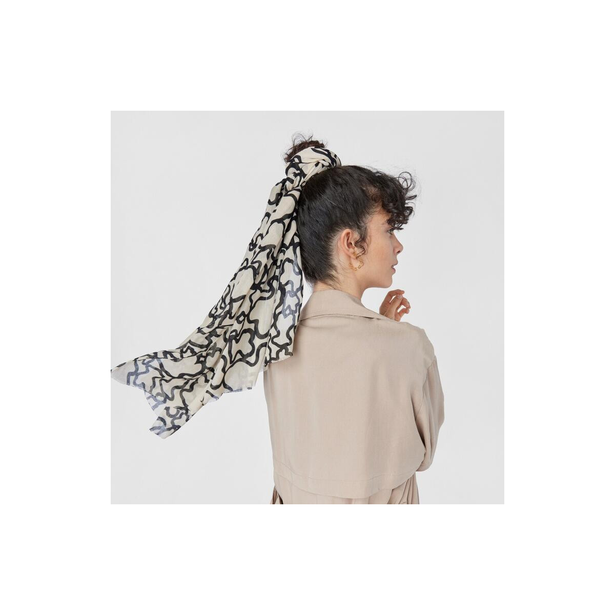 Foulard TOUS Kaos en color arena