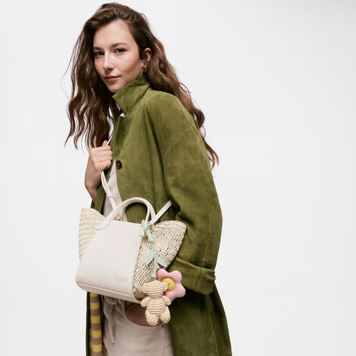 Llavero charm oso y flor rosa TOUS Icons