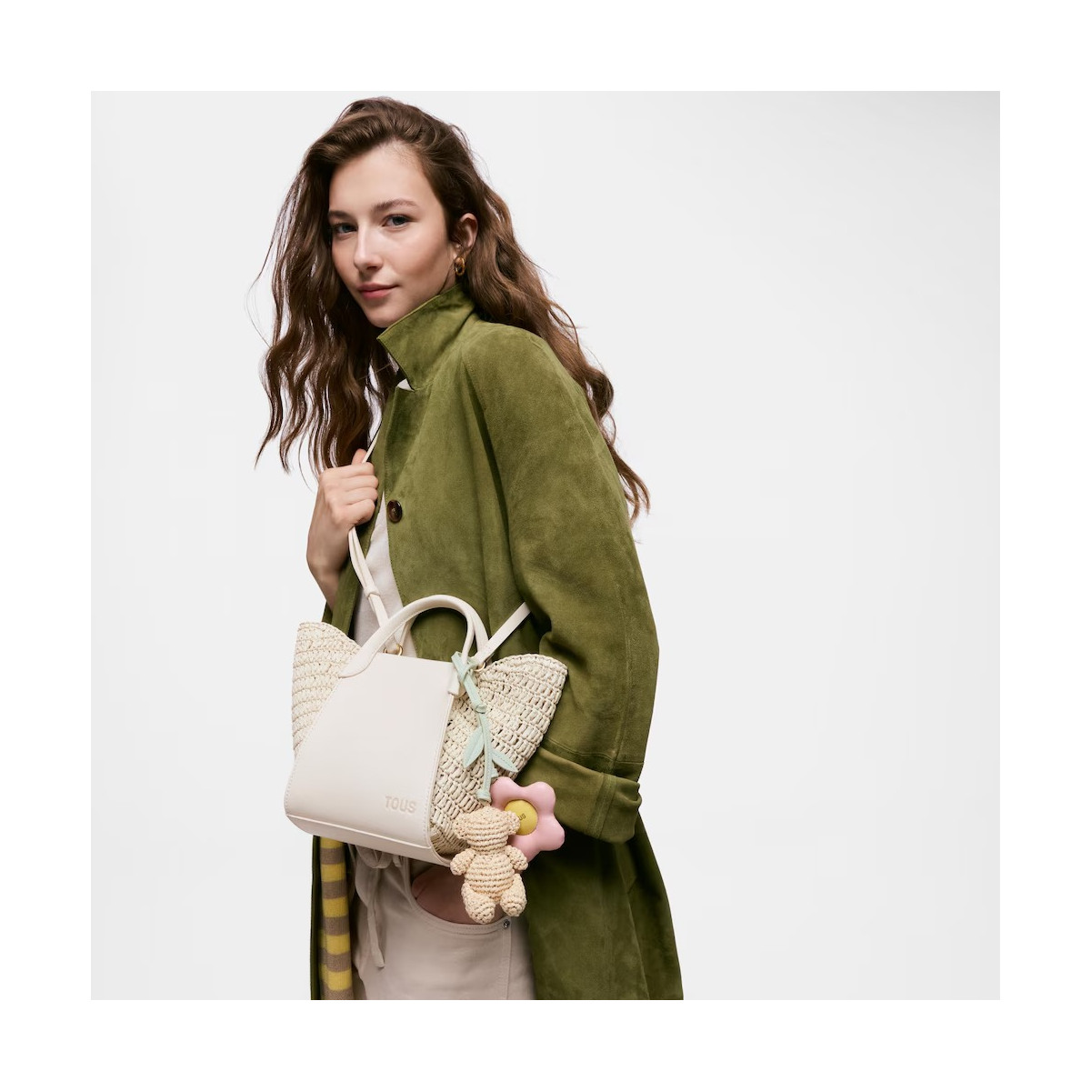 Llavero charm oso y flor rosa TOUS Icons