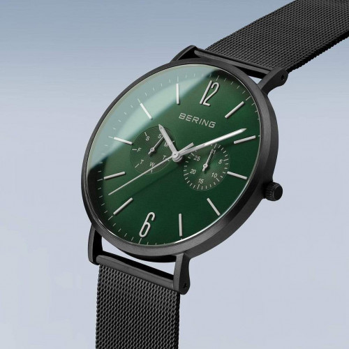 Bering Classic Esfera Verde Negro Mate