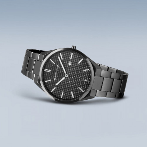 Bering Ultraslim Gris Pulido Cepillado